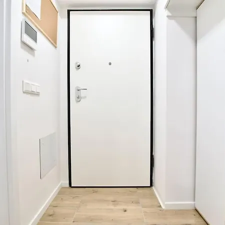 Apartment Standard By Hi5-horvath Mihaly Square Budapest